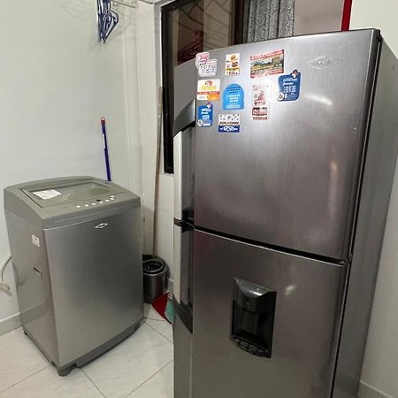 Comodo Apartamento Gran Ubicacion Y A/C Кали Экстерьер фото